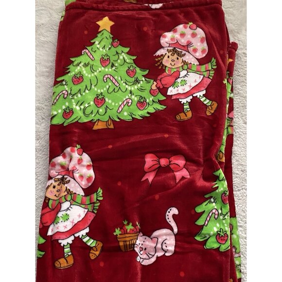 Strawberry Shortcake Custard Christmas Tree Throw Blanket 50" X 70" Holiday NEW - Picture 13 of 14